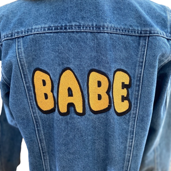 Samantha Sipos BABE Faux Fur Collar Denim Jacket  EUC - Picture 6 of 14